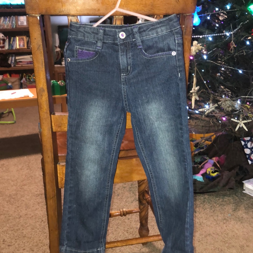 Girls straight leg jean,adjustable waist..